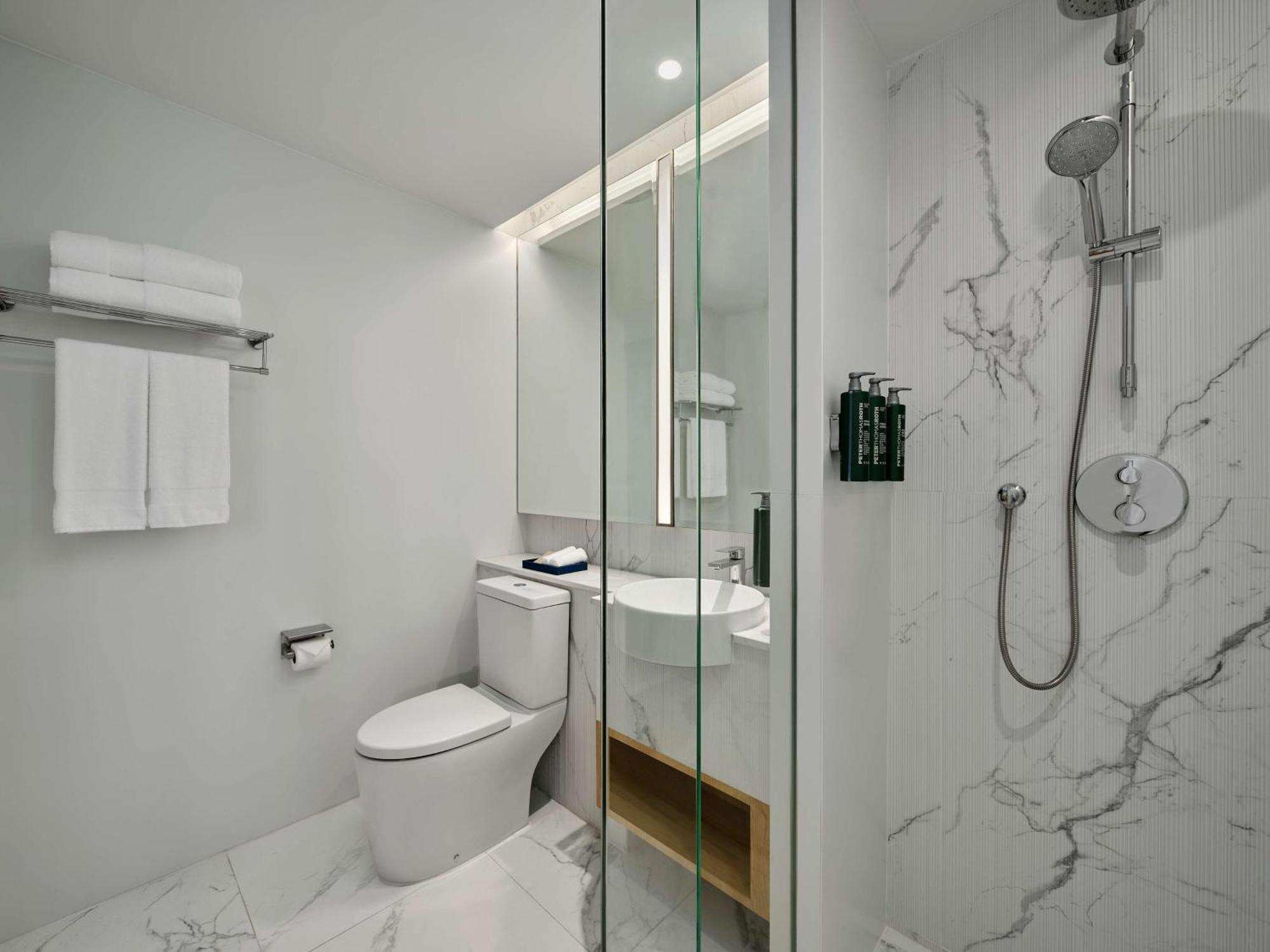 Hilton Garden Inn Bangkok Riverside Zewnętrze zdjęcie